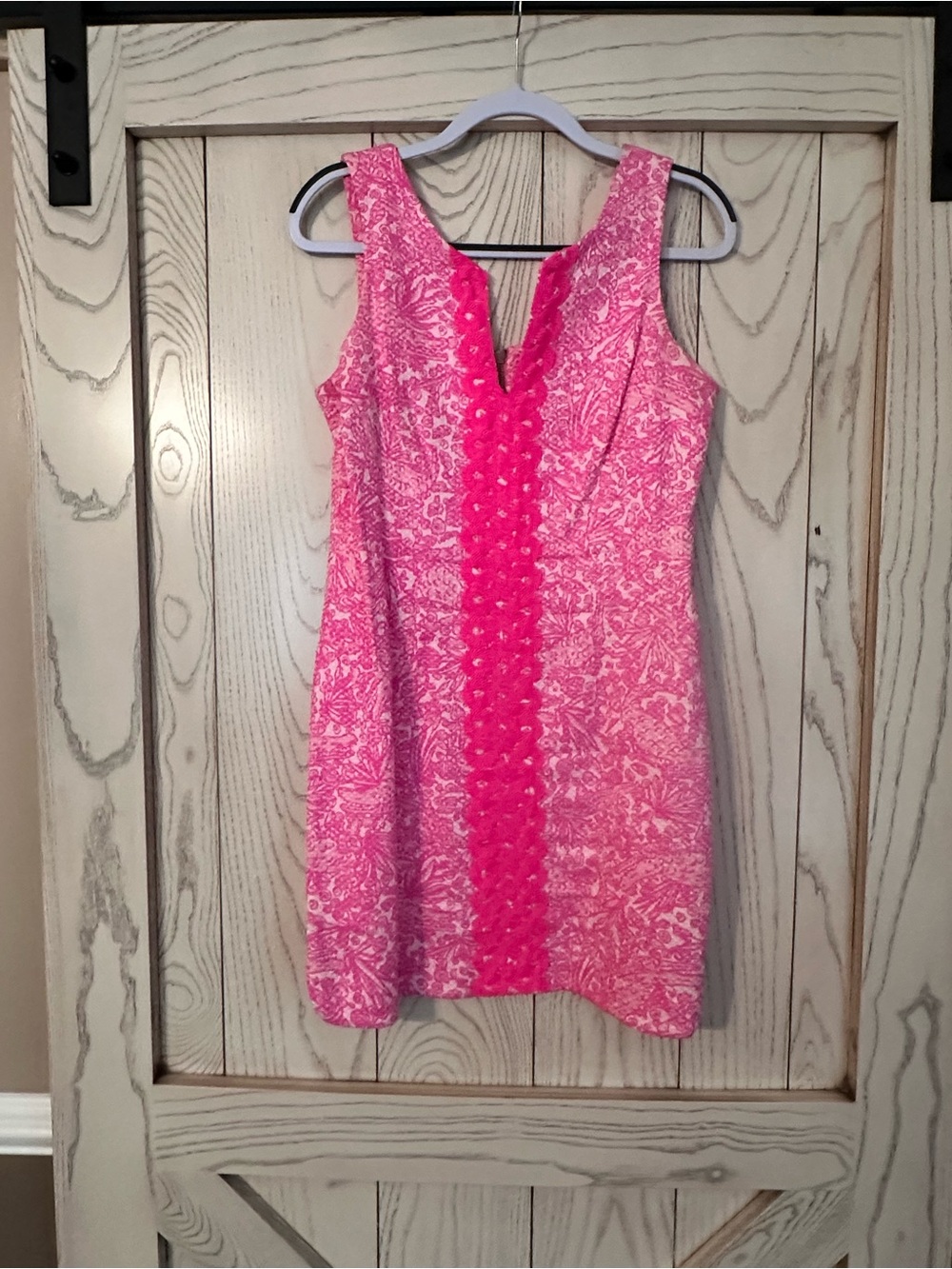 Lilly Pulitzer Pink Sleeveless Floral Shift Dress with Front Trim
